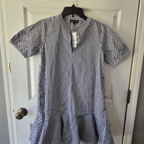 Striped Short Sleeve Dress - Picture 3 of 4